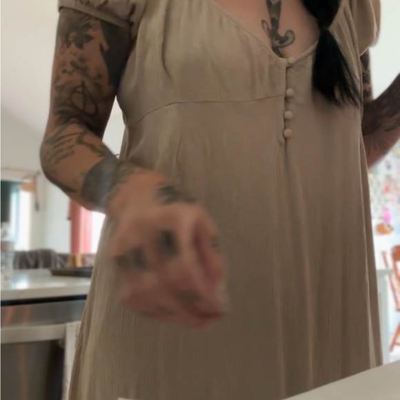 Volcom Beige Maxi Dress - Picture 3 of 3